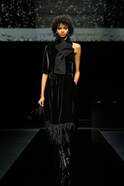 Look 54